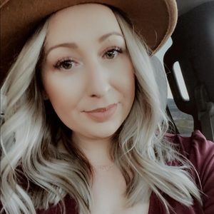 Meet your Posher, Krystal